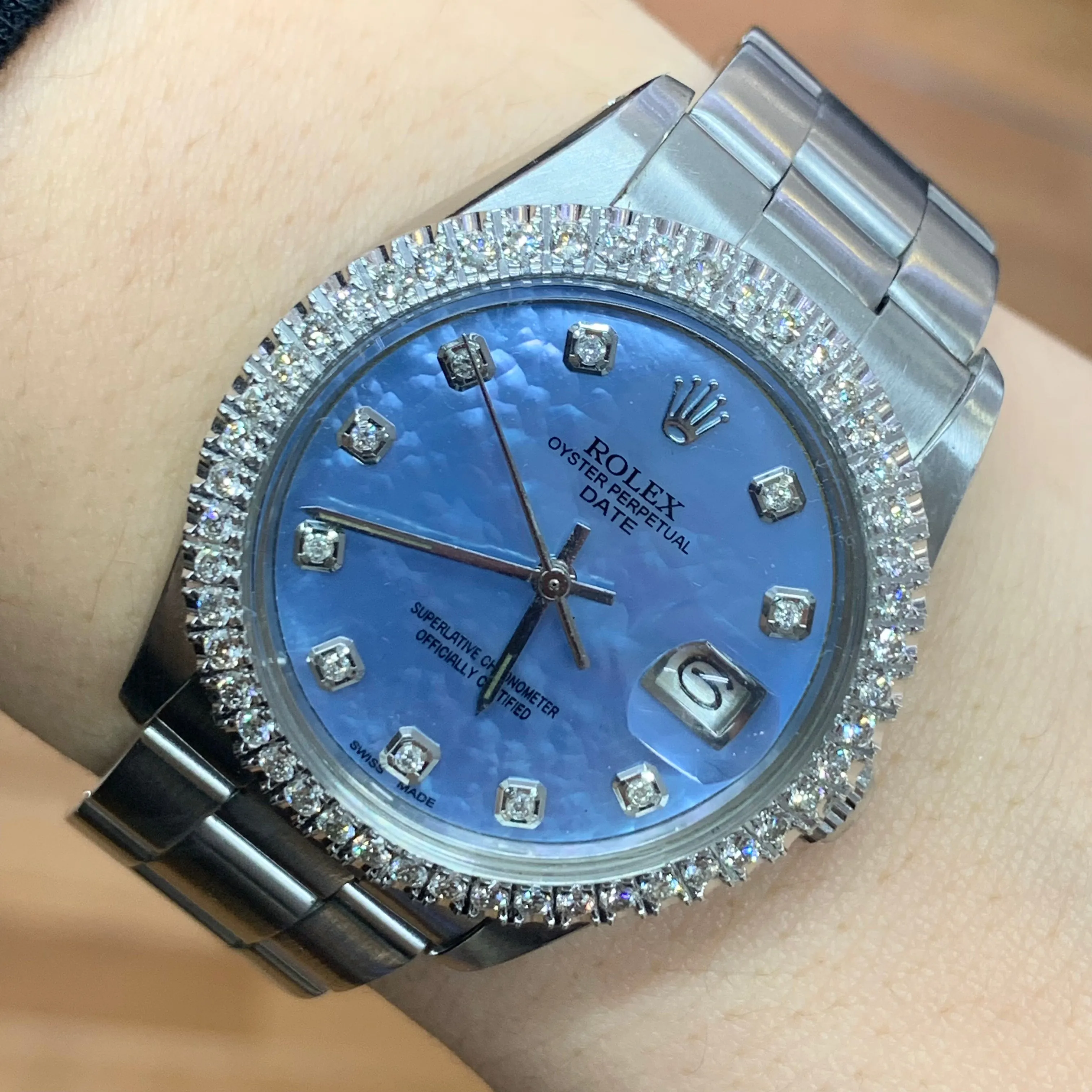 34mm Rolex Diamond Watch with Stainless Steel Oyster Bracelet (Mother of pearl diamond dial)