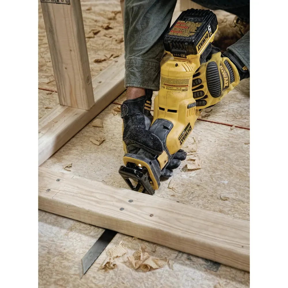 DeWalt 20V MAX* Cordless Compact Reciprocating Saw, (Tool Only)