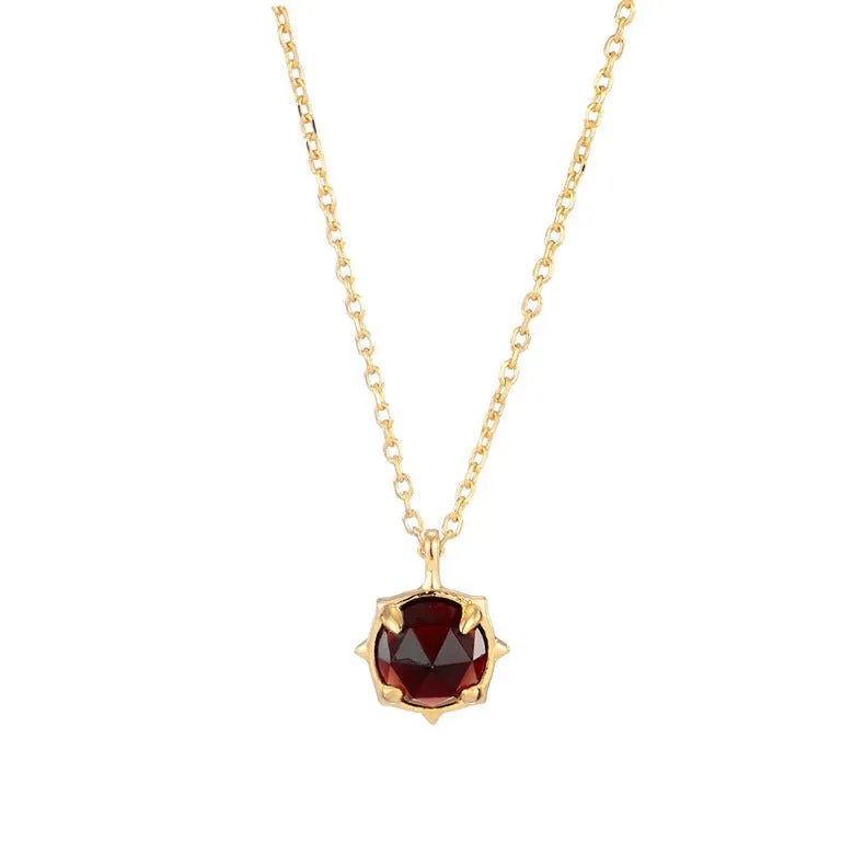 French Retro Garnet Necklace