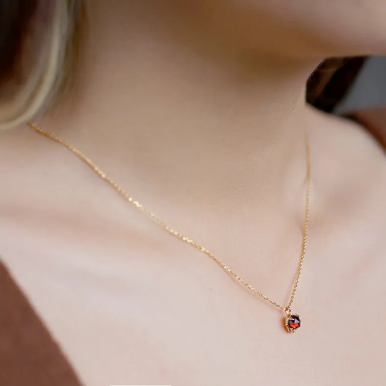 French Retro Garnet Necklace