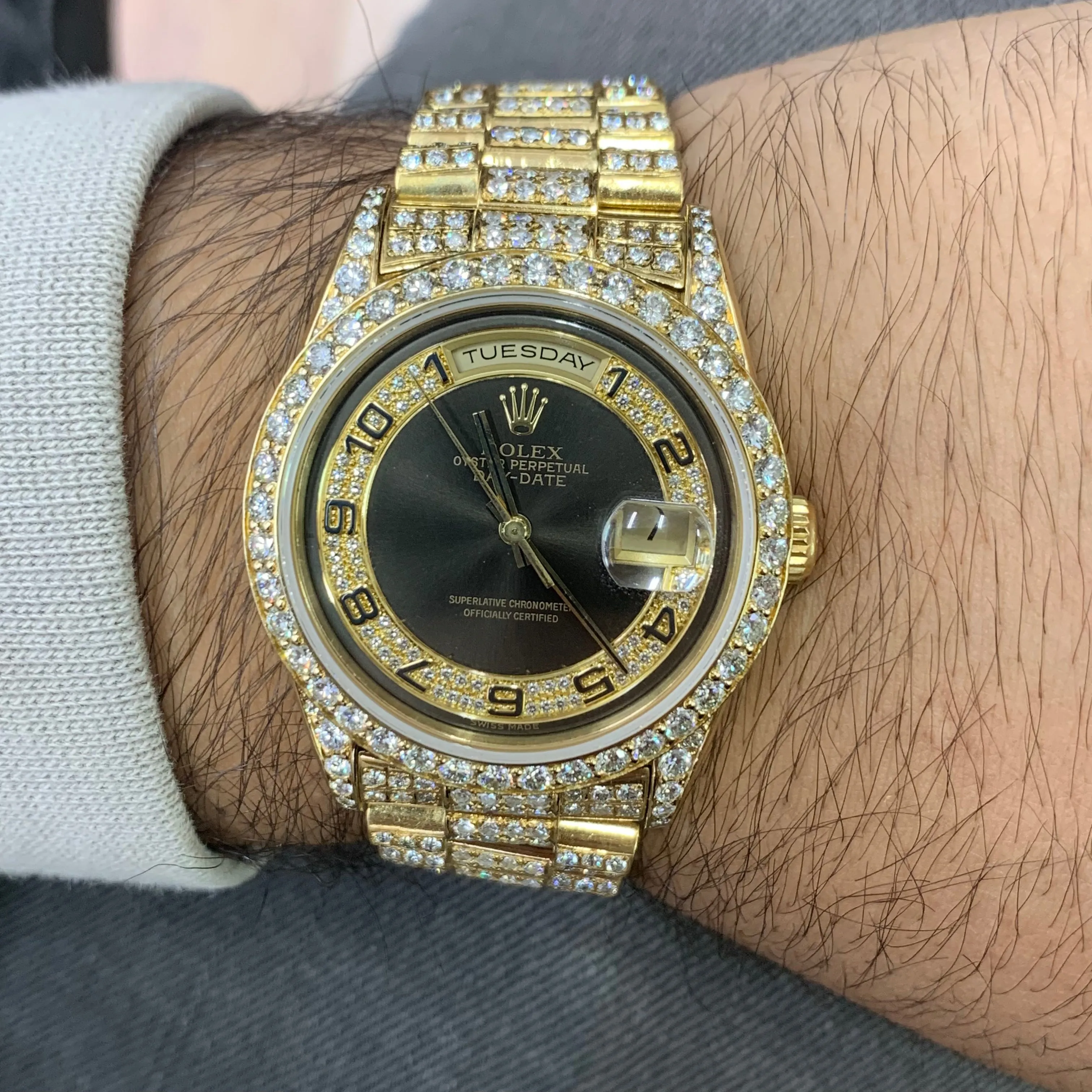 Iced out 36mm 18k gold Rolex Presidential Watch (quick-set)