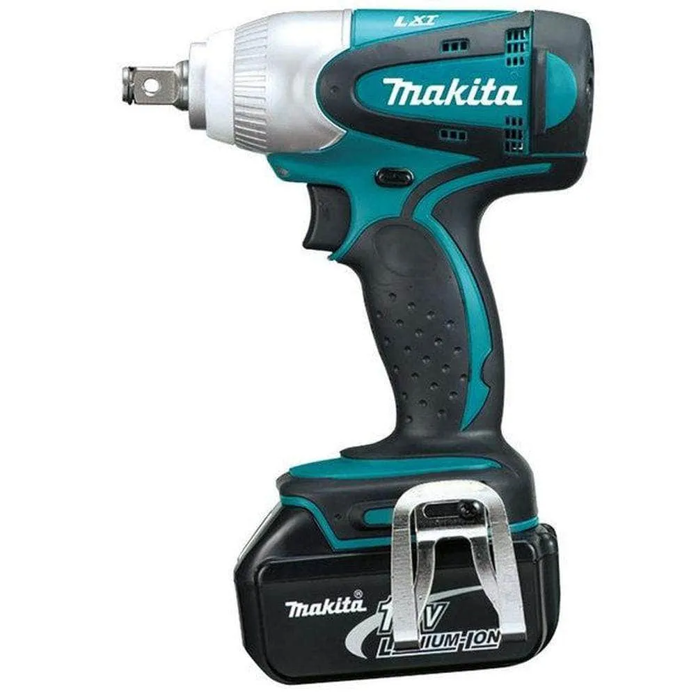 Makita DTW251RFE 18V 3.0Ah 1/2" Square Cordless Impact Wrench Kit