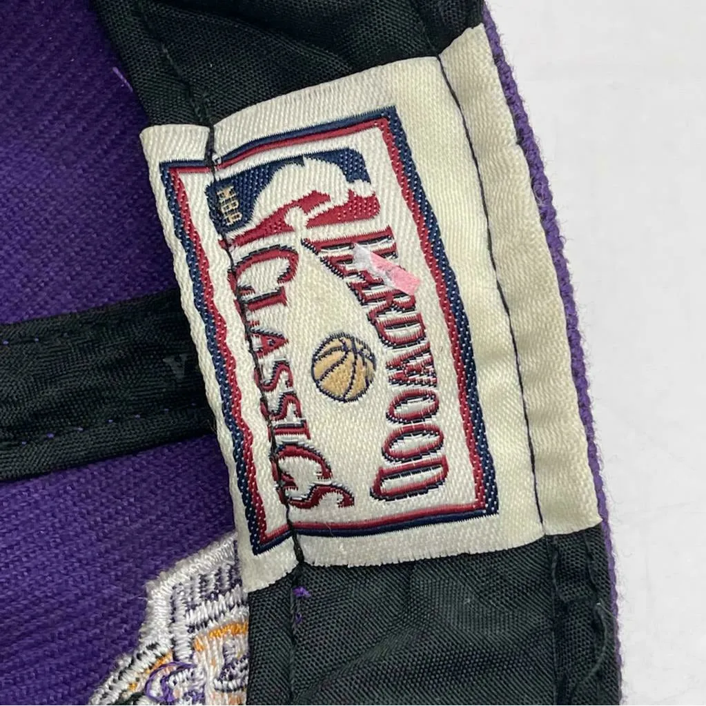 MITCHELL & NESS Los Angeles Lakers NBA Snapback Hat Purple Yellow