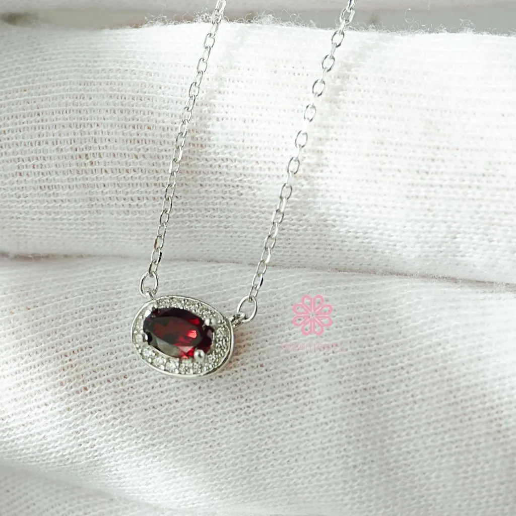 Natural Solitaire Garnet Necklace Sterling Silver925.