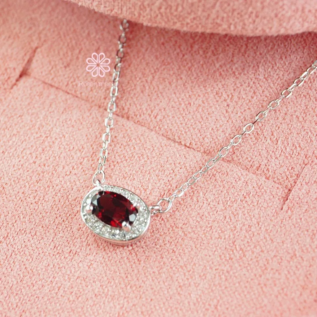 Natural Solitaire Garnet Necklace Sterling Silver925.