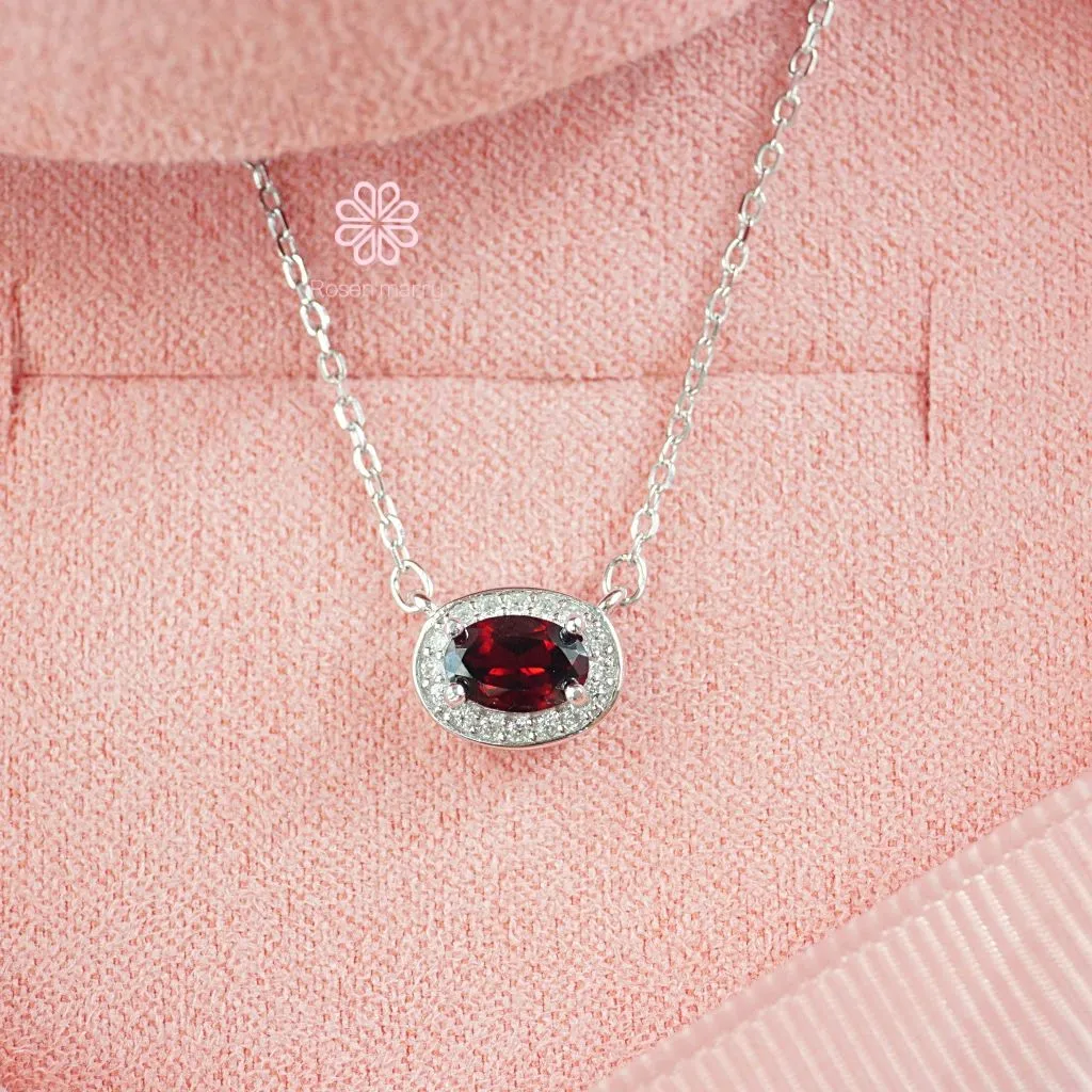 Natural Solitaire Garnet Necklace Sterling Silver925.
