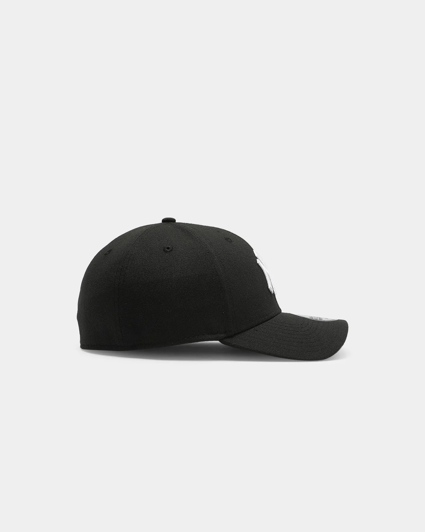 NEW YORK YANKEES 39THIRTY STRETCH FIT BLACK/WHITE