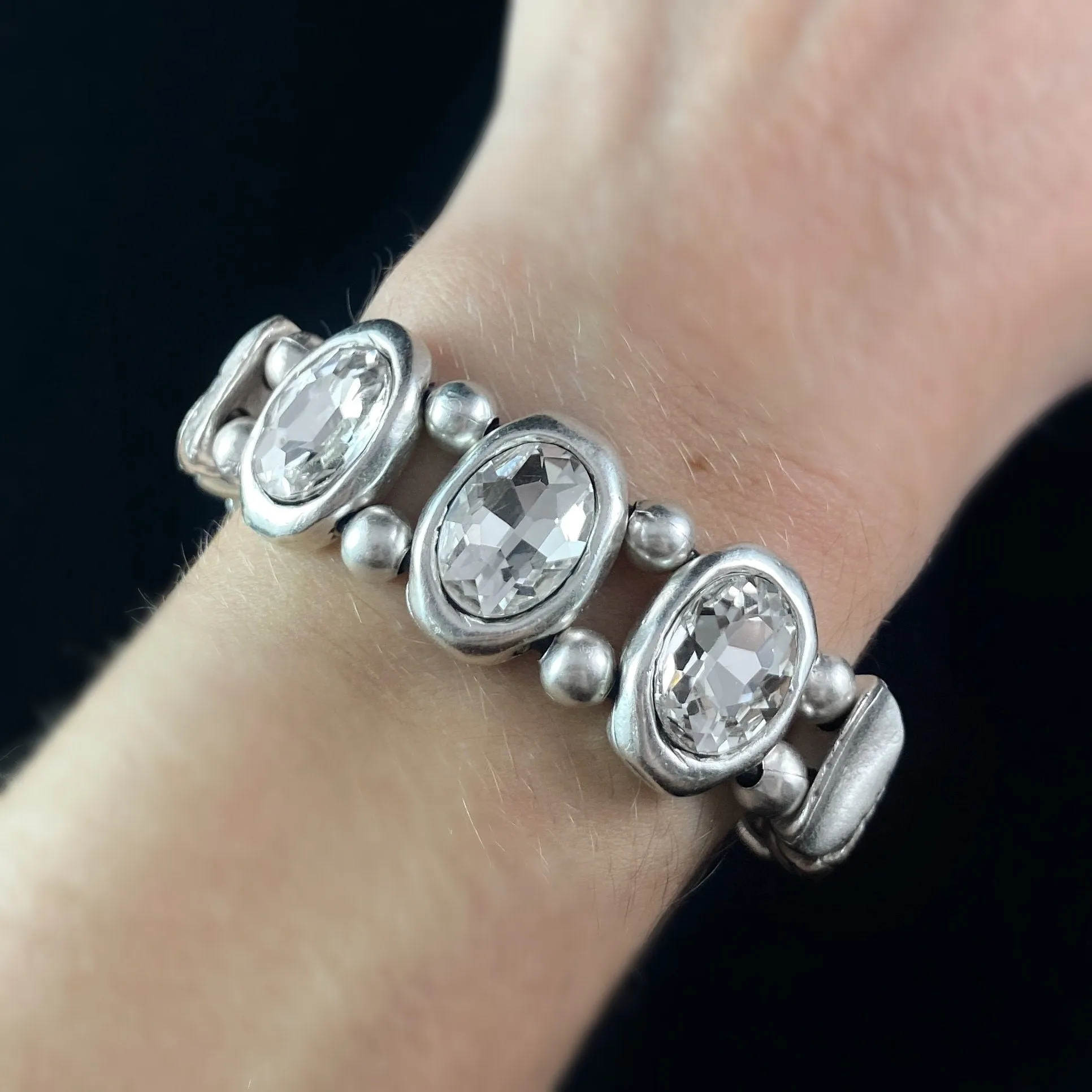 Oval Crystal Bracelet with Silver Abstract Beads and Leather Closure, Handmade, Nickel Free-Noir