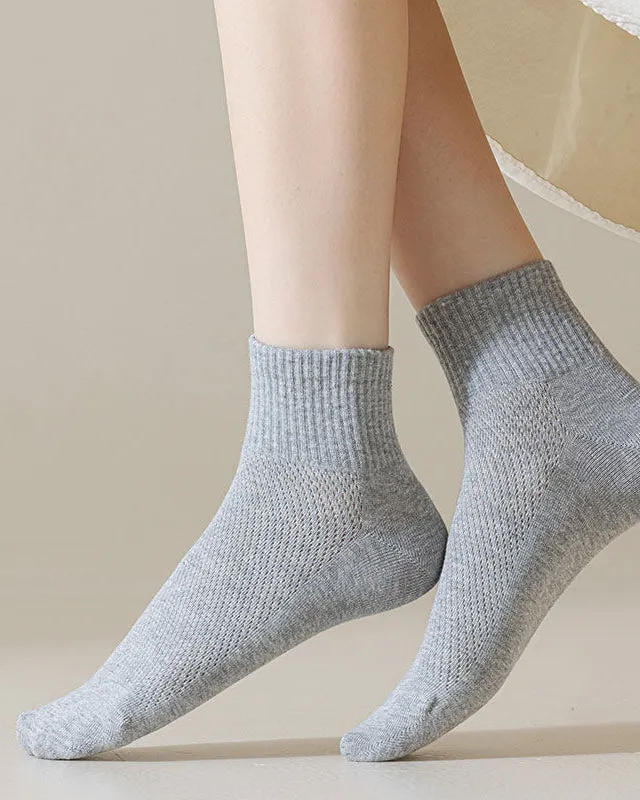 Sweetnana Ankle Socks for Women Mesh Breathable Casual Socks Cozy Seamless Socks Muticolor Cotton Athletic Socks