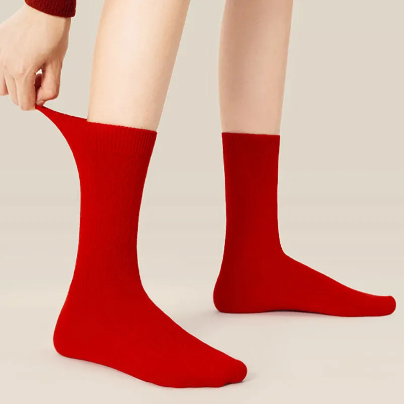 Sweetnana Couple Crew Socks for Men and Women Simple Style Non-Slip Breathable Bright Red Festive Socks