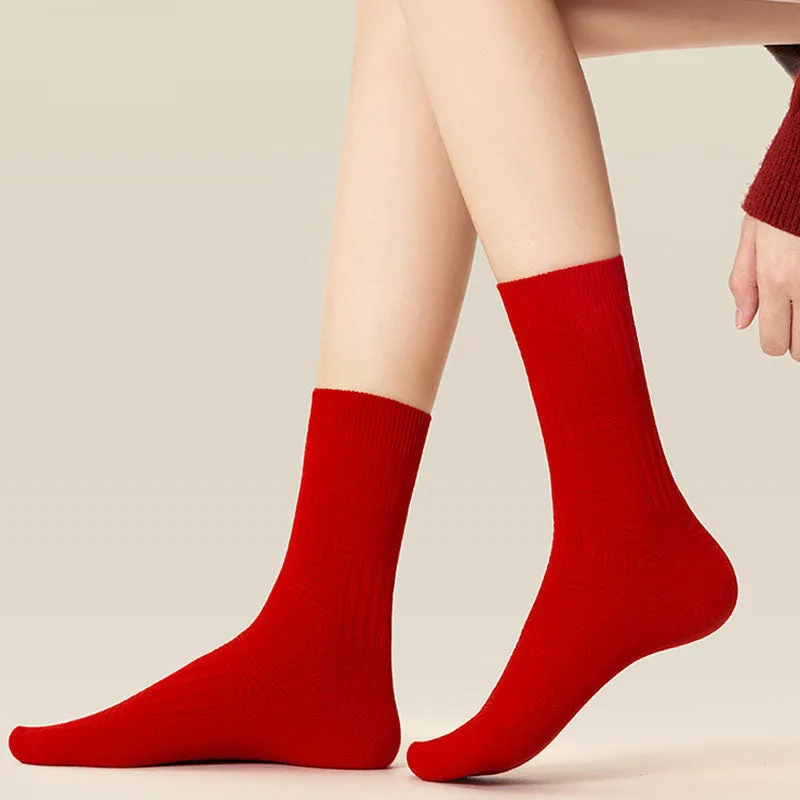 Sweetnana Couple Crew Socks for Men and Women Simple Style Non-Slip Breathable Bright Red Festive Socks