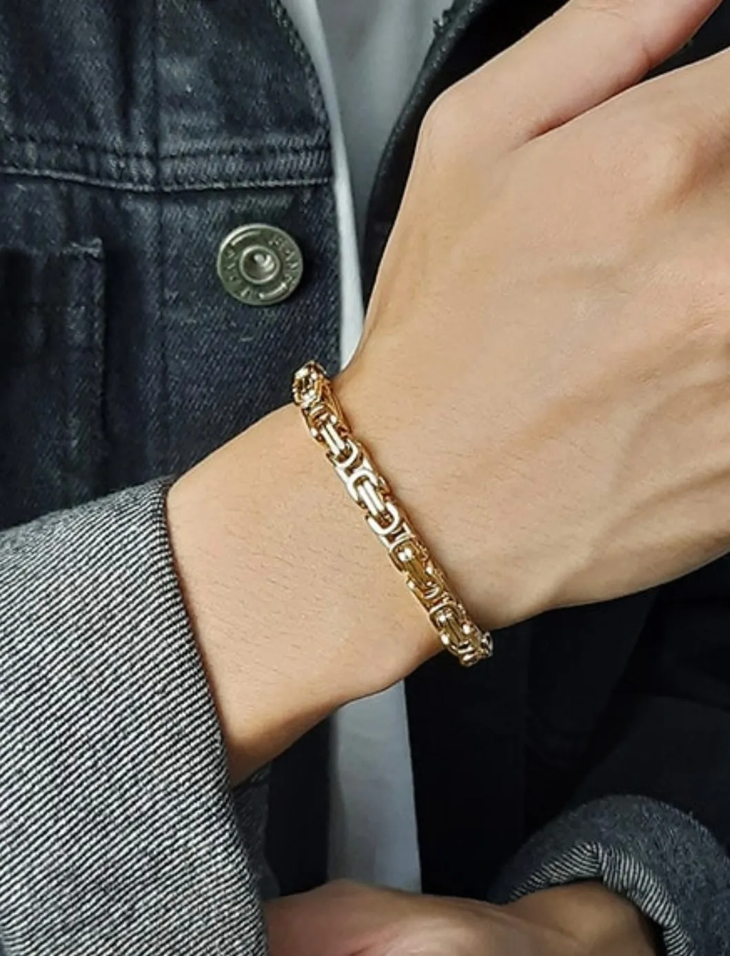Two tone link bracelet